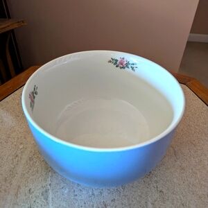 Vintage Hall's Superior Quality Kitchenware 1940's.  Excellent Condition.